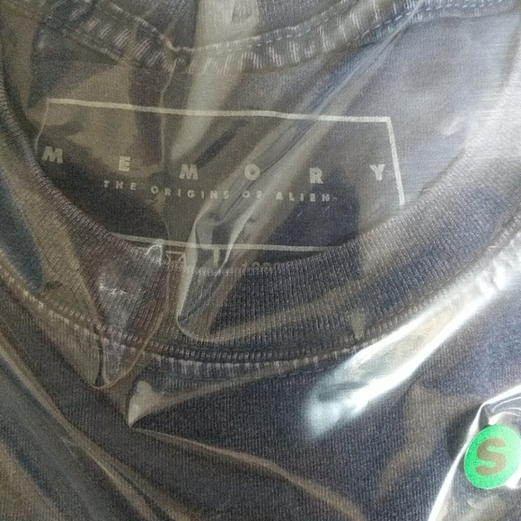 Small new blue t-shirt memory the origins of Alien - Picture 2 of 3